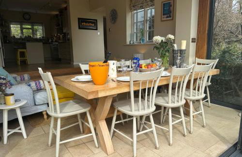 Mayflower Cottage - 4 Bedrooms, Uppingham Town Centre by Belmont Places - Foto 4