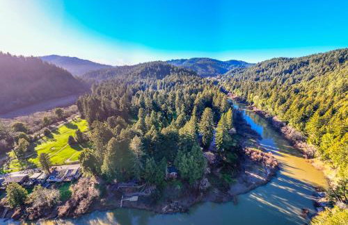 Aunt Ginnys River View - Photo 4