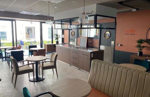 CAZAM Paris Saint Ouen - Foto 8