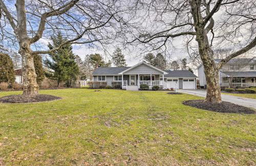 Mattituck Home with Fireplaces - Near Wineries - Foto 32