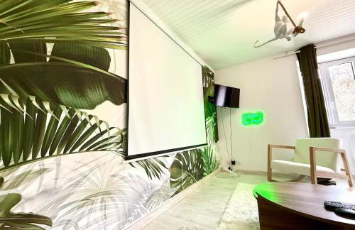 Balneo & Ciné - Jungle Touch - Direct Genève - Gare Bellegarde - Foto 9