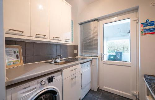 Spacious Coastal Retreat with Sea Views - Foto 62