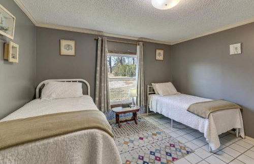 Pool, Large Porch! Country Home Near Roaring River - Foto 23