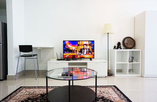 Shaftsbury Residences by Superhost - Photo 65