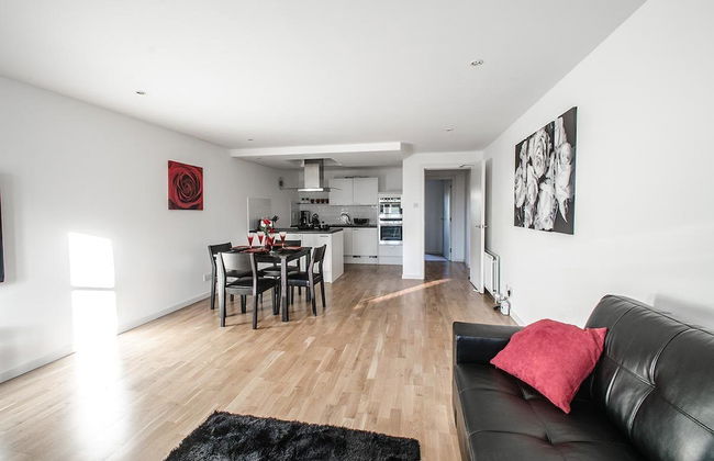 Orange Apartments - 22 Polmuir Gardens LTD - Photo 6