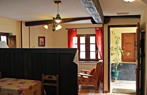 Apartamentos El Llago - Photo 13