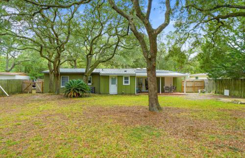 Coastal Home Family Friendly 2 Miles to Beach - Foto 41