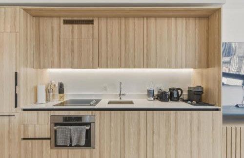 District 225 Miami - Rooftop Pool Gym & City Views - Foto 3