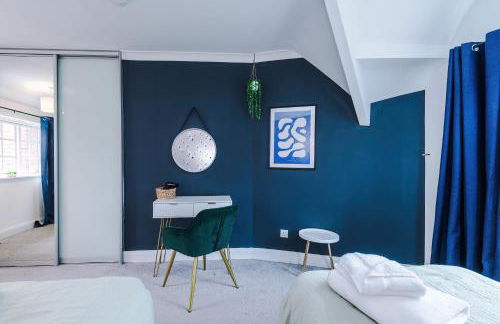 Stylish 4 Bedroom Home in Port Sunlight with 7 Beds Perfect for Business Bookings and Groups - Foto 36