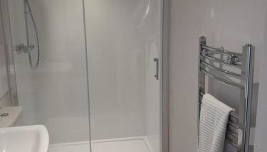 Lealt Falls Apartment - Foto 5, towels, Shower