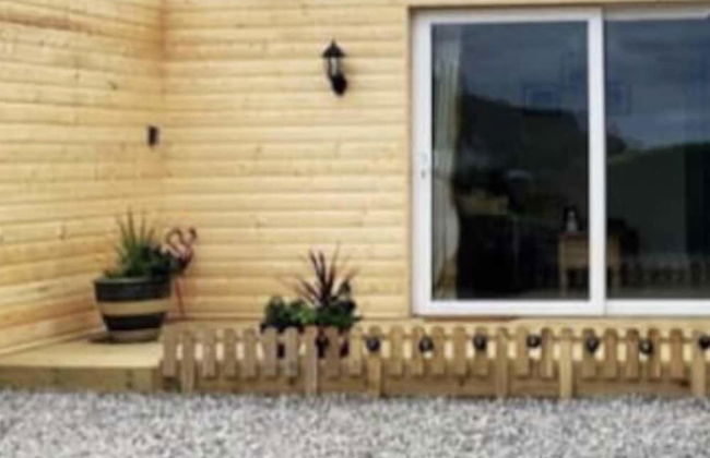 Charming 2-bed Cabin in Inverness, Scotland - Photo 24