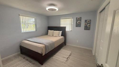 Charming 3BR Family Retreat Near Tarpon Springs - Foto 2