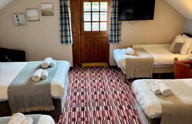 The Workshop - Photo 57