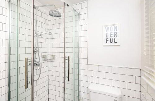 Bijou Coastal Apartment in Polperro With Hot Tub, Onsite Parking 5 min Downhill Walk To Village - Foto 8