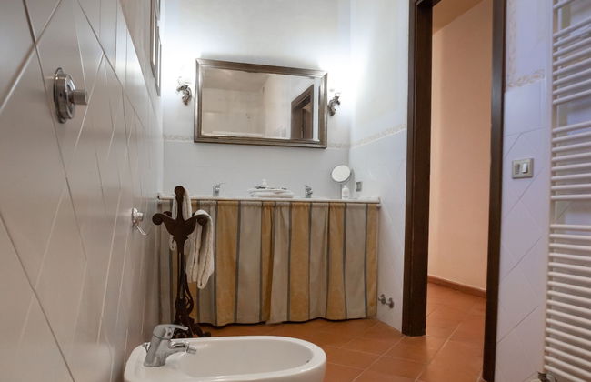 Casale Montemoro With Pool - Photo 17