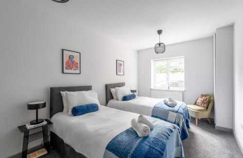 Spacious 2 Bed Flat Sleeps 4 - Foto 2