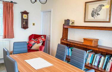 Three Bedroom Bungalow ideal for families or contractors Highbridge - Photo 15