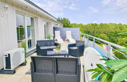 Seeblickapartment für bis zu 12, Nürnberg & Schwabach in 30-35 Minuten zu erreichen, Sauna, Arbeitsplatz, Dachterrasse & Grill - Foto 37