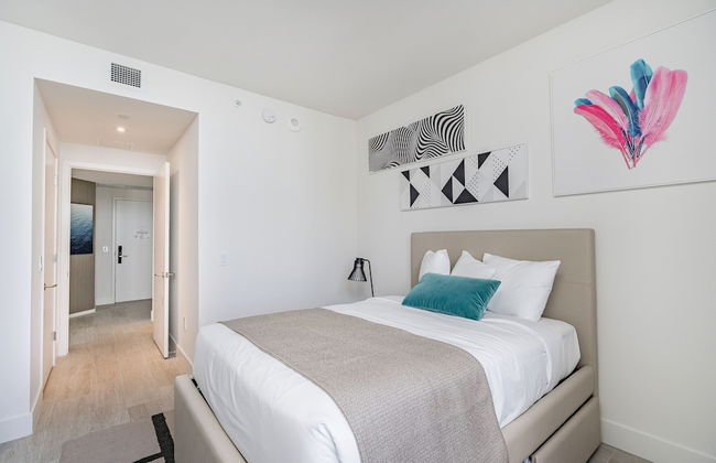 Hyde Beach House Hollywood Pr Suites - Photo 30