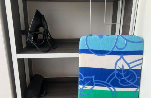 Bom retiro · 6 km Aeroporto/ 1 km do Shopping Garten/2km Square - Photo 29