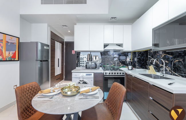 Vogue Jewelz Resident near MiracleGarden - Photo 10