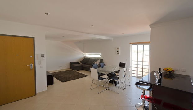 Modern 2 Bed Apartment 5km Carvoeiro - Photo 2, Image principale