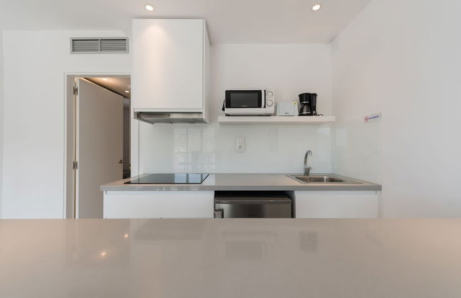 Calypso Boutique Apartments - Photo 11