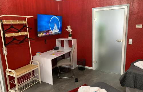 Exklusive Stadtwohnung am Elbradweg: Best-Preis-FEWO Rathausblick 1 für max. 3 Pers. inkl. WLAN, Prime Video & Self Check-In - Foto 13