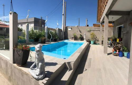 Casa Azul da Ilha 550m da praia - Foto 1