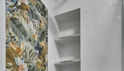 Palm View House - Photo 4, Shower