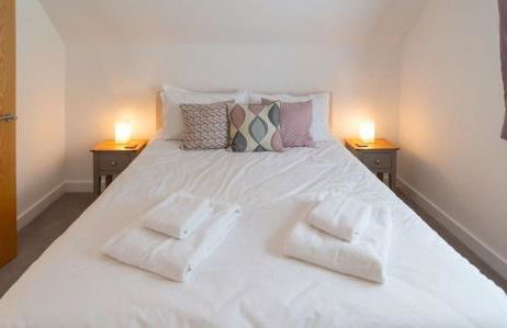 Trewhiddle Retreat V9 by Together Travel - Luxury 4-Bedroom Villa - Foto 25