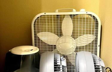 MT CB Mountain Side with King Bed, Hot Tub, Pool & Kitchen! - Foto 22