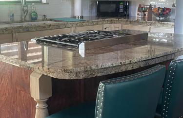 Experience Louisiana, Cabin on Bayou Petite Anse - Foto 13