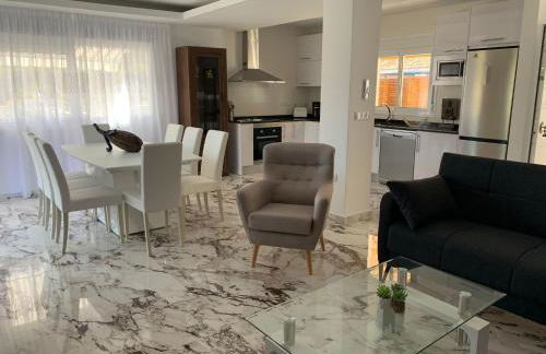 Los Nísperos - Photo 10