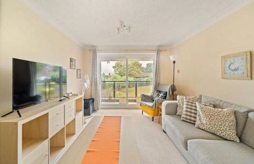 Long Stay 2BR Garden View Flat WiFi Parking Dishwasher Walk to Bromley High St & Station - Foto 4