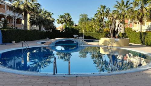 Beautiful 2-bed beachside apartment - Foto 2