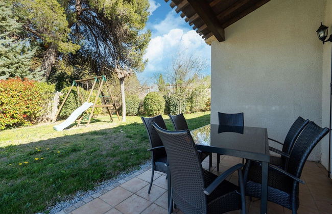Villa in Montbrun With Pool and Mountain Views - Photo 23