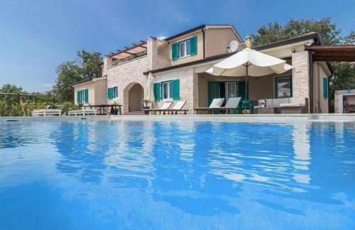 Villa Martha in Central Istria with private pool - wellness & table tennis for 12 persons - Foto 2