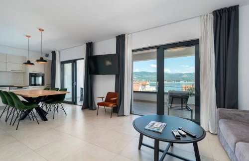 Maca Apartments & Suites with Heated pool near beach 50m - Foto 26