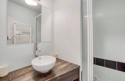 Duplex familial - Piscine intérieure - Photo 17