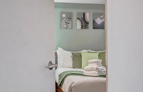 Chic Poolside Oasis - Karaoke - BBQ - Games - Foto 10