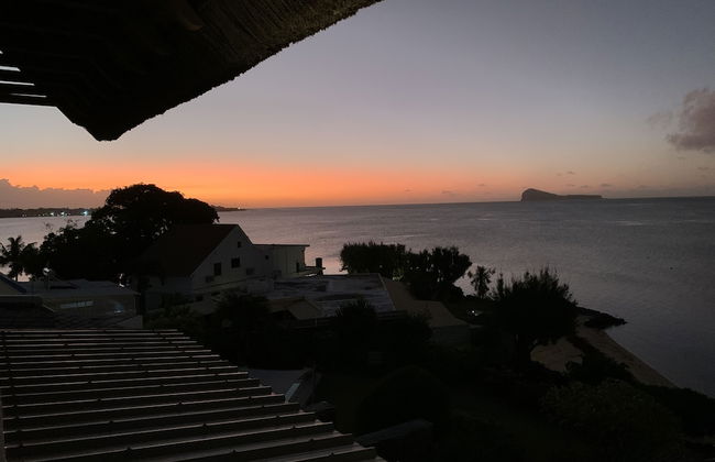 Luxury beachfront villa with private pool and cozy Pavillon with private jacuzzi on rooftop terrace - Photo 79