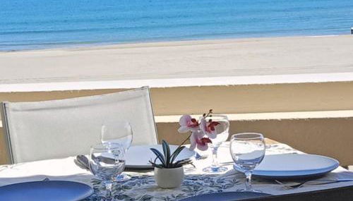 Superbe T2 parking wifi climatisé face Mer et Piscine - 4 Etoiles - Foto 3