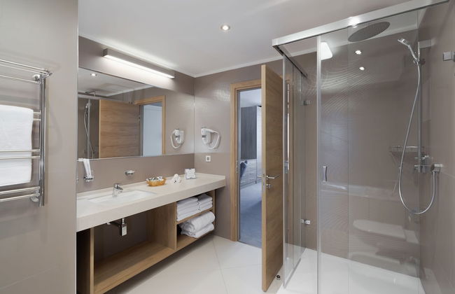 Lavicon Apart Hotel Collection - Photo 33