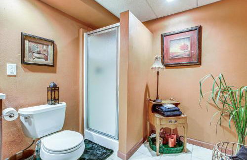 Menasha Home with Patio - Walking Distance to Lake! - Foto 34