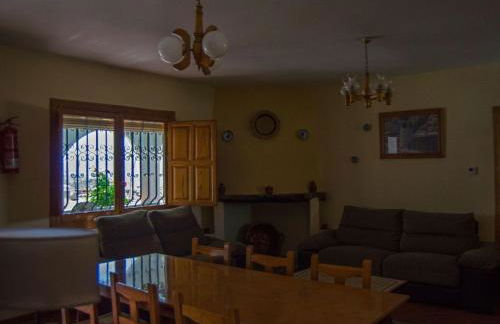 Holiday Home Gemütliches Haus in Anlage mit Schwimmbad in Válor by Interhome - Foto 30