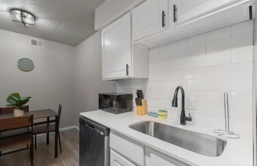 The Landry 214 Spacious and Cozy 1 Bedroom 1bth - Foto 15