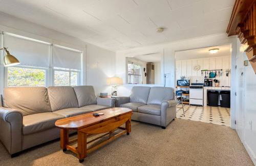 Saco Maine-OceanFront-Family Friendly-Beach Access - Photo 2