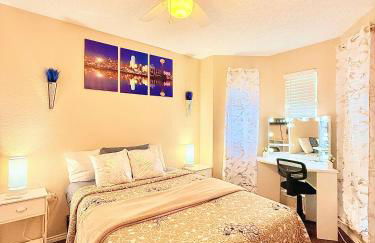 Near AT&T Stadium, UTA, Globe Life, Six Flags, DFW Airport, American Airlines Center with Games and Crib - Foto 8