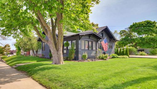 Walk to Dtwn Cozy Home with Fireplace in Charlevoix - Foto 3